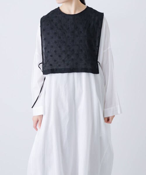 かぐれ（カグレ）の「ドット刺繍ウールガーゼビブ（ベスト・レディース・IVORY/BLACK・FREE）」の17枚目の写真