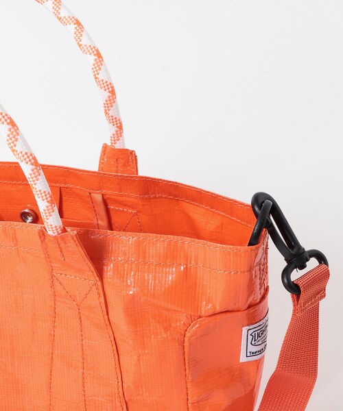 URBAN RESEARCH DOORS(アーバンリサーチドアーズ)の「『別注』TRIFFER×DOORS 2WAYミニショルダーバッグ(ショルダーバッグ・レディース・OFF/NAVY/ORANGE/SILVER・One)」の15枚目の写真