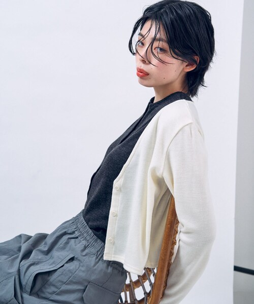 THE GOODLAND MARKET（ザグッドランドマーケット）の「&her　Vest Cardigan Set（カーディガン/ボレロ・レディース・GRYxOFF/CHARCOAL/OFF・FREE）」の4枚目の写真