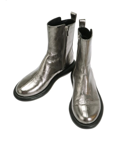 UN3D.(アンスリード)の「ROUND LOW HEEL BOOTS(ブーツ・レディース・ブラック/シルバー/ゴールド・36/37/38/40)」の4枚目の写真