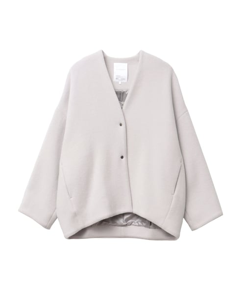 ELENDEEK（エレンディーク）の「FORM SHORT WOOL CT（ノーカラージャケット・レディース・ライトグレー/グレー/ブラック/アイスブルー・01/02）」の2枚目の写真