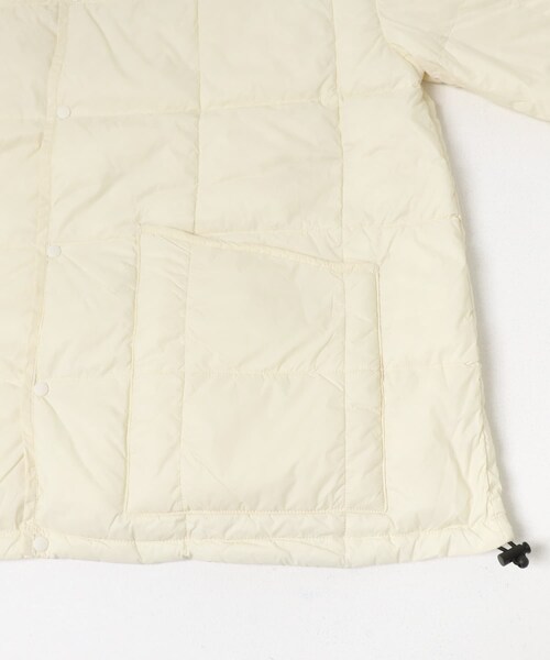 URBAN RESEARCH DOORS（アーバンリサーチドアーズ）の「『別注』TAION×DOORS　SHORTSLEEVE DOWN JACKET（その他アウター・レディース・WHITE/BLACK/D. CHOCO・One）」の6枚目の写真