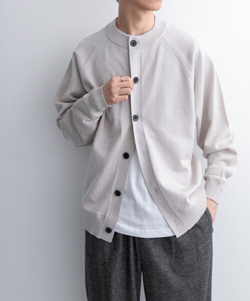 URBAN RESEARCH DOORS（アーバンリサーチドアーズ）の「FORK&SPOON　ウーステッドヤーンクルーネックカーディガン（カーディガン/ボレロ・メンズ・LIGHTGRAY/BLACK/RENGA・4/5）」の20枚目の写真