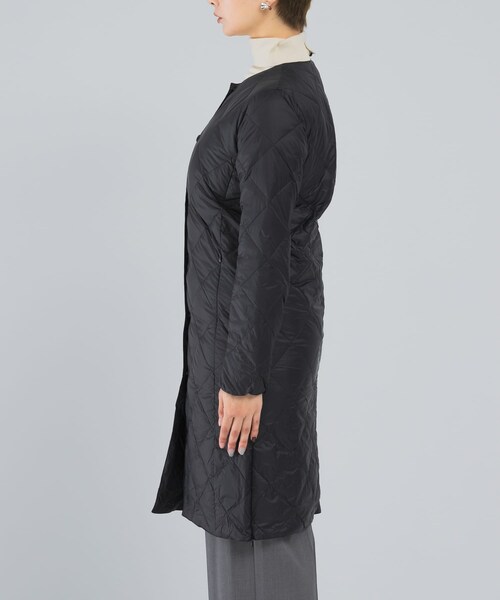 URBAN RESEARCH ROSSO（アーバンリサーチロッソ）の「TAION　CREW NECK LONG DOWN COAT（その他アウター・レディース・BLACK/GBEIGE/OFFWHITE/DCHOCO/BRICKBROWN/DNAVY・M/L）」の13枚目の写真