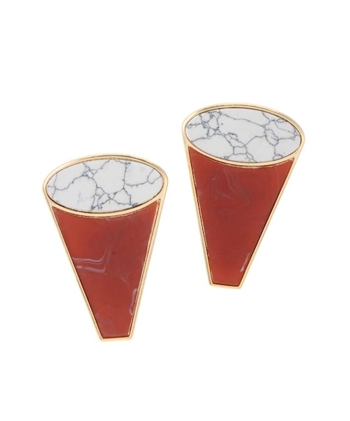 MURUA（ムルーア）の「オーバルシェイプイヤリング（イヤリング・レディース・ベージュ/レッド/ホワイト/マスタード/ブラック・F）」の6枚目の写真