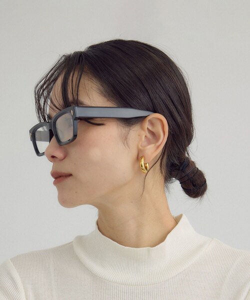 ADAM ET ROPE'（アダムエロペ）の「【heyep（ヘイップ）】Chunky Square Eyewear チャンキースクエアアイウェア（サングラス・レディース・ブラック/その他・F）」の19枚目の写真