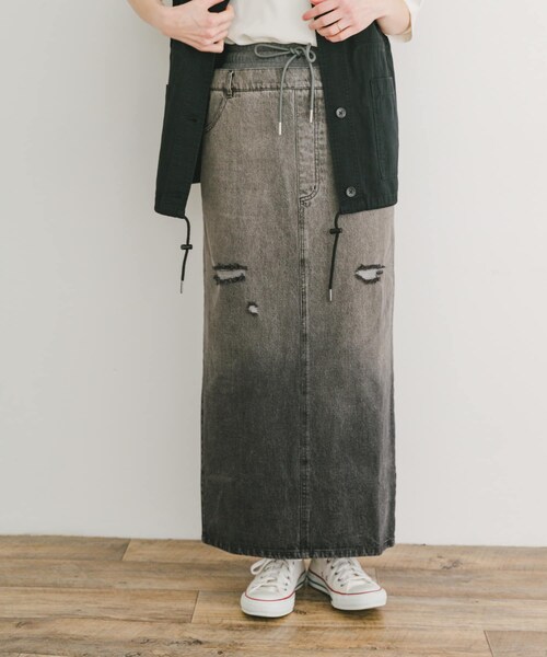 ITEMS URBANRESEARCH（アイテムズ アーバンリサーチ）の「ダブルウエストデニムスカート（デニムスカート・レディース・BLU/BLK・FREE）」の4枚目の写真