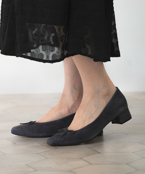 URBAN RESEARCH ROSSO（アーバンリサーチロッソ）の「シープスエードバレエシューズ（バレエシューズ・レディース・charcoal/bordeaux・36/37/38）」の5枚目の写真