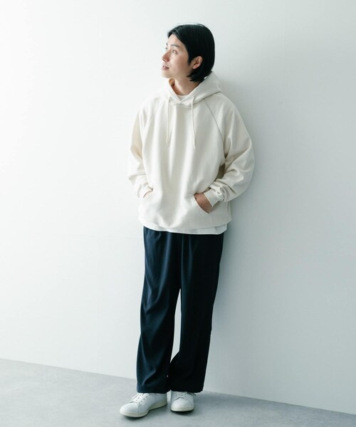 ITEMS URBANRESEARCH（アイテムズ アーバンリサーチ）の「SCREEN STARS　日焼け加工 カラースウェットパーカー（パーカー・メンズ・BLU/NTL/ORG/BLK・M/L）」の11枚目の写真