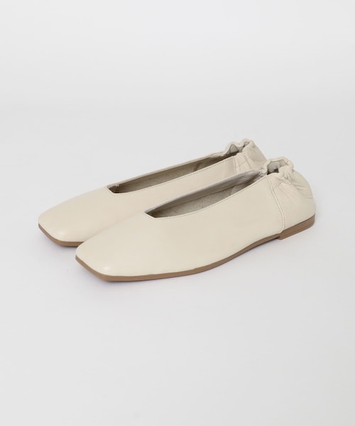 URBAN RESEARCH DOORS(アーバンリサーチドアーズ)の「SOFI スクエアカットパンプス(パンプス・レディース・TAUPE/BLACK・36/37/38)」の1枚目の写真
