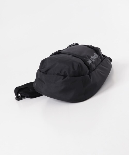 URBAN RESEARCH DOORS（アーバンリサーチドアーズ）の「patagonia　ATOM SLING 8L（ショルダーバッグ・メンズ・BLK/MYGR/SMDB/BYFG・One）」の8枚目の写真