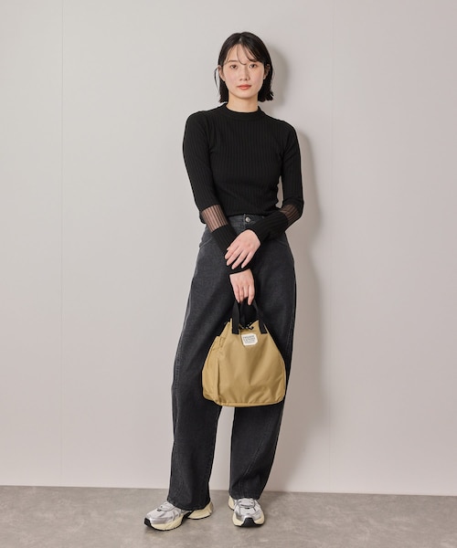 NERGY（ナージー）の「【シアバター配合】カーブワイドパンツ（デニムパンツ・レディース・ブラック・M/S）」の4枚目の写真