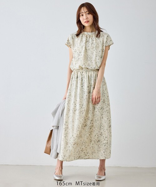 ROPE' PICNIC(ロペピクニック)の「【WEB限定サイズ】小花柄&線画アソートワンピース(ワンピース・レディース・ブラック/キナリ・L/M/MT)」の16枚目の写真