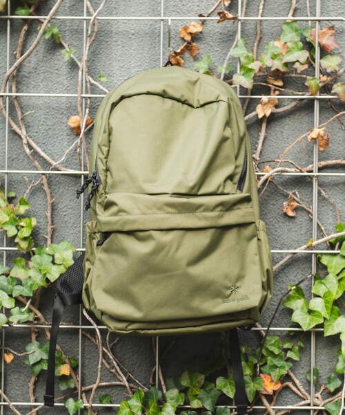 URBAN RESEARCH DOORS（アーバンリサーチドアーズ）の「『別注』Snow Peak Apparel×DOORS　Everyday Use Backpack（バックパック/リュック・メンズ・Black/Olive/Grey・one）」の21枚目の写真
