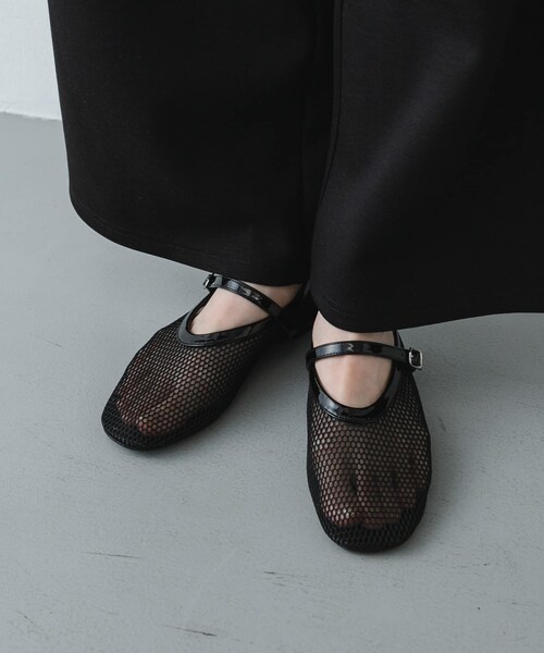 SENSE OF PLACE by URBAN RESEARCH（センスオブプレイスバイアーバンリサーチ）の「『軽量』メッシュフラットシューズ（パンプス・レディース・BLACK/IVORY・S/M/L）」の19枚目の写真