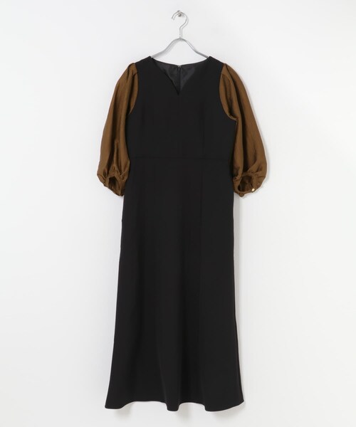 URBAN RESEARCH ROSSO（アーバンリサーチロッソ）の「ドッキングスリーブVネックワンピース（ワンピース・レディース・KHK×BRN/BL×BRONZE・FREE）」の14枚目の写真