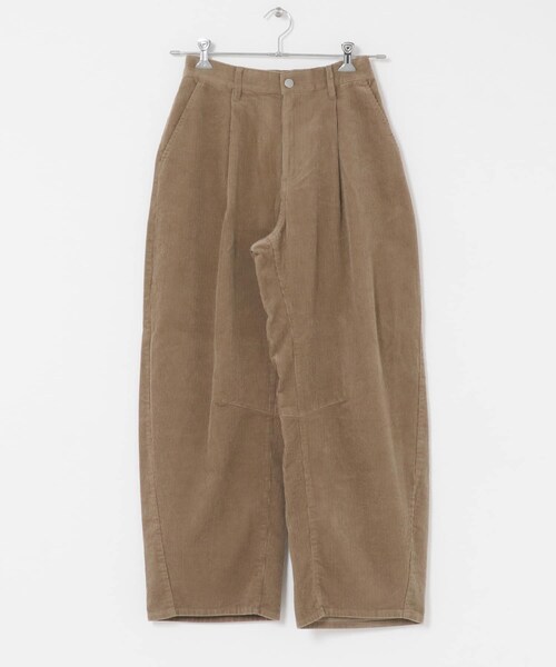 ITEMS URBANRESEARCH(アイテムズ アーバンリサーチ)の「コーデュロイバレルパンツ(その他パンツ・レディース・BLK/BEG/CHERRY・FREE)」の17枚目の写真
