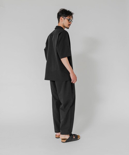 URBAN RESEARCH(アーバンリサーチ)の「『洗濯可/防シワ/撥水』COOL DOTS EASY PANTS(その他パンツ・メンズ・BLACK/CHARCOAL/NAVY・M/L)」の17枚目の写真