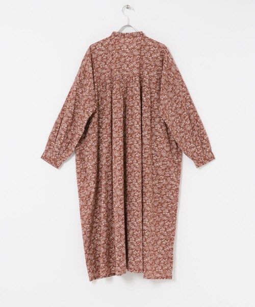 URBAN RESEARCH DOORS（アーバンリサーチドアーズ）の「SOIL　FLOWER BANDEDCOLLAR DRESS（ワンピース・レディース・BLK/RED・1）」の9枚目の写真