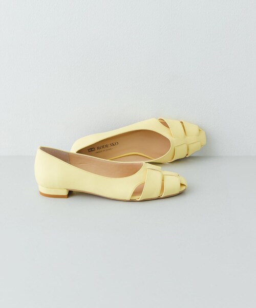 RODE SKO（ロデスコ）の「『MADE IN JAPAN』 1.5センチグルカパンプス（パンプス・レディース・BROWN/IVORY/EGG・36/37/38）」の3枚目の写真