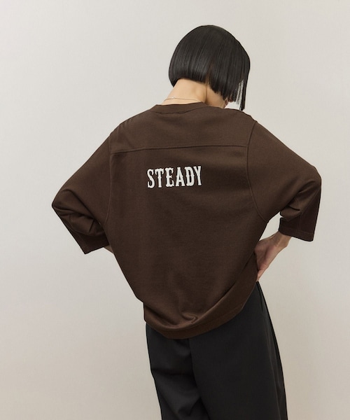 ADAM ET ROPE'（アダムエロペ）の「【Oblada(オブラダ)】別注 FOOTBALL TEE（Tシャツ/カットソー・レディース・オフホワイト/ブラウン/ネイビー・F）」の8枚目の写真