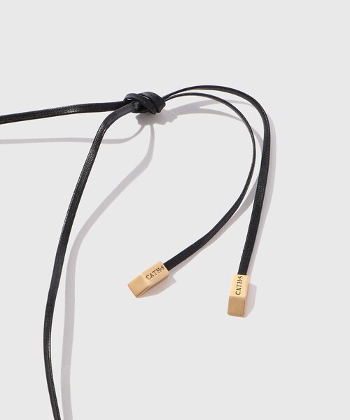 ADAM ET ROPE'（アダムエロペ）の「【CATH・S/キャッツ】HOLLOW HORN NECKLACE（ネックレス・メンズ・ブラック・F）」の4枚目の写真