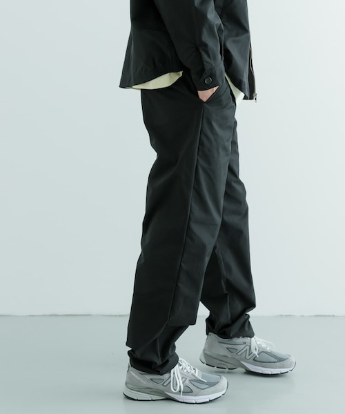 ITEMS URBANRESEARCH（アイテムズ アーバンリサーチ）の「PENNEYS　FOX Youth 1-tuck パンツ（その他パンツ・メンズ・CHA/BEG/BLK・M/L）」の6枚目の写真