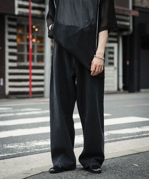 SENSE OF PLACE by URBAN RESEARCH(センスオブプレイスバイアーバンリサーチ)の「カーブデニムパンツ(デニムパンツ・メンズ・BLACK/L.INDIGO・M/L)」の5枚目の写真