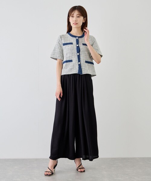 Jayro(ジャイロ)の「フレアワイドパンツ(その他パンツ・レディース・ブラック/グレー/ホワイト系/ベージュ・F)」の14枚目の写真