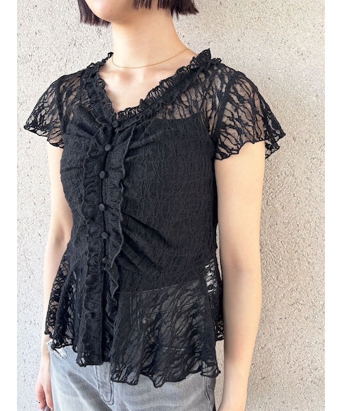 LAGUNAMOON（ラグナムーン）の「レースフリルペプラムトップス（Tシャツ/カットソー・レディース・ホワイト/ブラック/イエロー・F）」の2枚目の写真