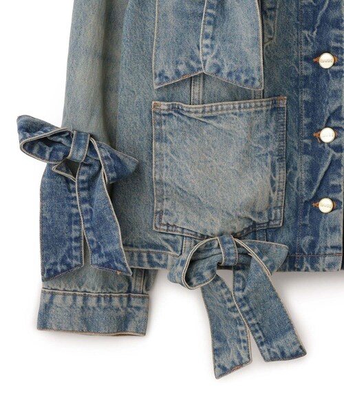 ADAM ET ROPE'(アダムエロペ)の「【GANNI(ガニー)】Tint Rigid Denim Jacket(デニムジャケット・レディース・ブルー・36)」の8枚目の写真