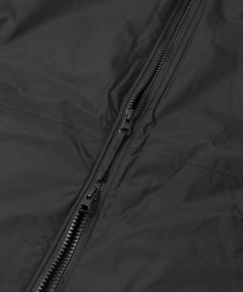 URBAN RESEARCH（アーバンリサーチ）の「GOLDWIN　WINDSTOPPER by GORE-TEX LABS Puffy Vest（その他アウター・メンズ・BK/DH・3/4）」の6枚目の写真