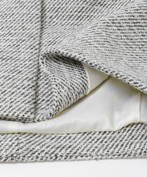 URBAN RESEARCH ROSSO（アーバンリサーチロッソ）の「ELENDEEK　TWEED FORM SHORT COAT（ノーカラージャケット・レディース・MIX・Free）」の7枚目の写真