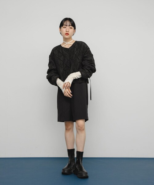 KBF（ケイビーエフ）の「シャーリングショートジャケット（ブルゾン・レディース・IVORY/BLACK・one）」の22枚目の写真