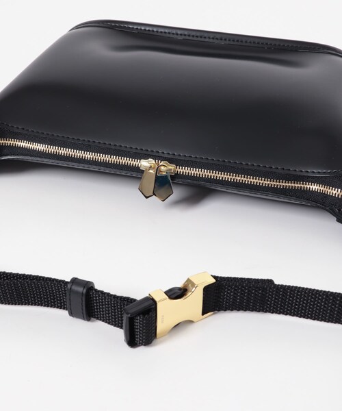URBAN RESEARCH(アーバンリサーチ)の「PIENI WAIST BAG(ボディバッグ/ウエストポーチ・メンズ・PUOLI・-)」の6枚目の写真
