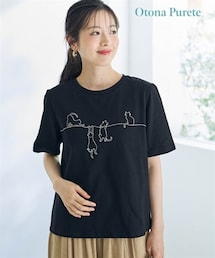 SMILE LAND | ＜大きいサイズ＞猫刺しゅうTシャツ【Otona Purete】(Tシャツ/カットソー)
