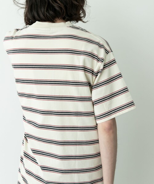 URBAN RESEARCH Sonny Label（アーバンリサーチサニーレーベル）の「HANG TEN　LA HOJJA BORDER T-SHIRTS（Tシャツ/カットソー・メンズ・OFF/BRWON・M/L）」の5枚目の写真