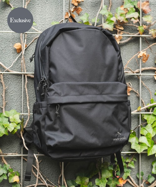 URBAN RESEARCH DOORS(アーバンリサーチドアーズ)の「『別注』Snow Peak Apparel×DOORS Everyday Use Backpack(バックパック/リュック・メンズ・Black/Olive/Grey・one)」の1枚目の写真