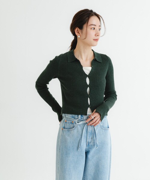 URBAN RESEARCH（アーバンリサーチ）の「シャツカラーリブニットカーディガン（カーディガン/ボレロ・レディース・MOSS GREEN/CHARCOAL/OFF・FREE）」の4枚目の写真