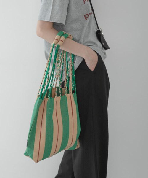URBAN RESEARCH Sonny Label（アーバンリサーチサニーレーベル）の「DULTON　ハンモックトートバッグ（トートバッグ・レディース・M GREEN/BLUE/PINK・One）」の5枚目の写真