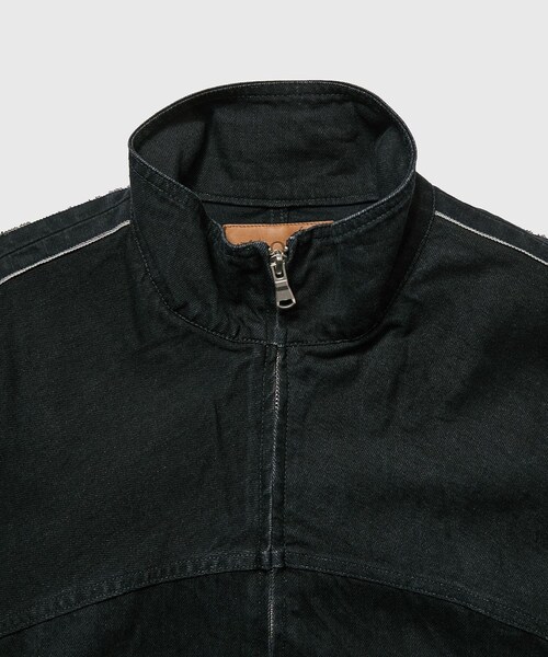 ADAM ET ROPE'(アダムエロペ)の「【THOUSANDS/サウザンズ】SELVAGE DENIM TRUCK JACKET(デニムジャケット・メンズ・ブラック/ネイビー・L/M)」の6枚目の写真