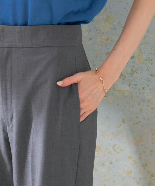 URBAN RESEARCH ROSSO（アーバンリサーチロッソ）の「ストレートスラックス（その他パンツ・レディース・GRAY/CAMEL・36/38/TALL）」の18枚目の写真
