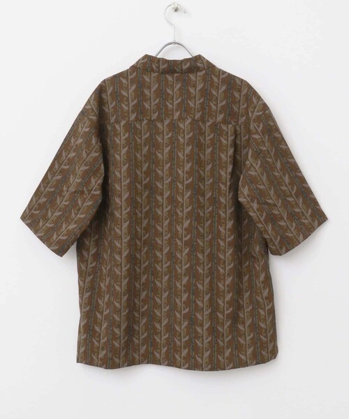 ITEMS URBANRESEARCH(アイテムズ アーバンリサーチ)の「リーフプリントオープンカラー半袖シャツ(シャツ/ブラウス・メンズ・BEG/BRN/BLK・M/L)」の14枚目の写真