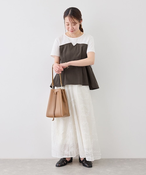 ROPE' PICNIC(ロペピクニック)の「【cahoさんコラボ】低身長・小柄さんサイズ エアリーリネンライク ドッキングカットトップス(Tシャツ/カットソー・レディース・ブラック/ダークブラウン/キャメル/ベージュ/ネイビー・F)」の20枚目の写真