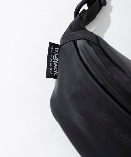URBAN RESEARCH(アーバンリサーチ)の「『別注』BAGJACK×URBS LEATHER HIP BAG(ボディバッグ/ウエストポーチ・メンズ・BLACK・Free)」の6枚目の写真