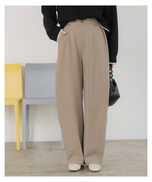 nissen（ニッセン）の「カーブパンツ（UVカット・防シワ）〈大きいサイズ有〉（パンツ・レディース・ベージュ/グレー/ブラック/モカブラウン/オフホワイト/アッシュベージュ・S/M/L/LL/3L）」の6枚目の写真