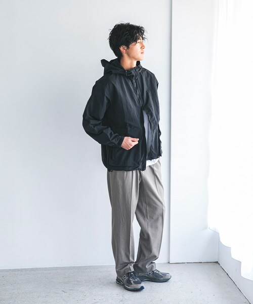 URBAN RESEARCH DOORS(アーバンリサーチドアーズ)の「『別注』Snow Peak Apparel×DOORS NYLON WASHER PARKA(マウンテンパーカー・メンズ・GREIGE/CHARCOAL/BLACK・M/L/XL)」の18枚目の写真