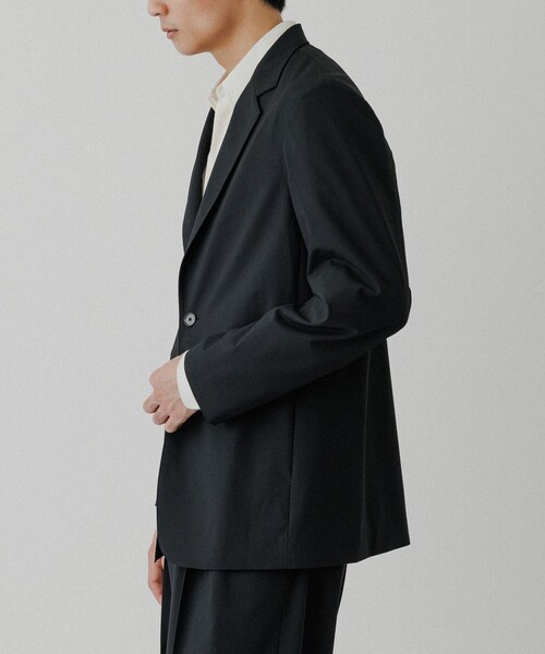 ADAM ET ROPE'（アダムエロペ）の「コンフォート テーラードジャケット / セットアップ対応（テーラードジャケット・メンズ・ブラック/ダークブラウン/ブラウン系・L/M/S）」の22枚目の写真