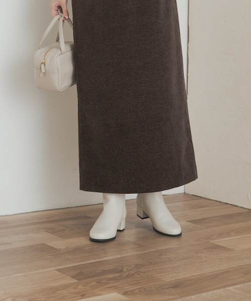 URBAN RESEARCH DOORS（アーバンリサーチドアーズ）の「チャンキーヒールブーツ（ブーツ・レディース・IVORY/BLACK・36/37/38）」の6枚目の写真