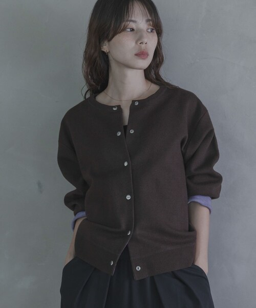 URBAN RESEARCH Sonny Label（アーバンリサーチサニーレーベル）の「ダブルフェイスバイカラーカーディガン（カーディガン/ボレロ・レディース・グレー/ブラウン/ネイビー・Free）」の15枚目の写真